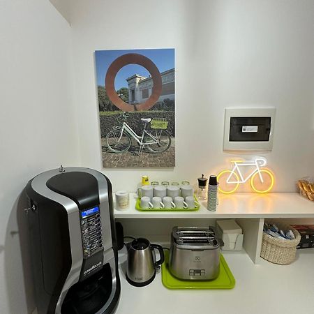 Hotel Bed&Bikerome Angelico Exterior foto